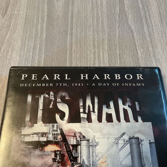 Pearl Harbor December 7th, 1941 - A Day of Infamy DVD 2 Movies On Disc - Picture 2 of 9
